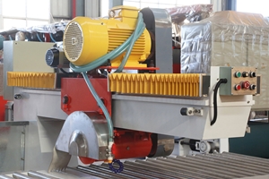 Stone Cutting Machine